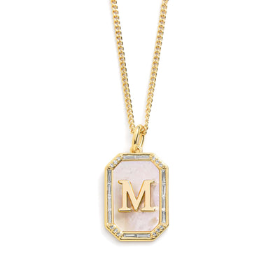 Goldene initialen anhänger kette - elegantes accessoire für frauen
