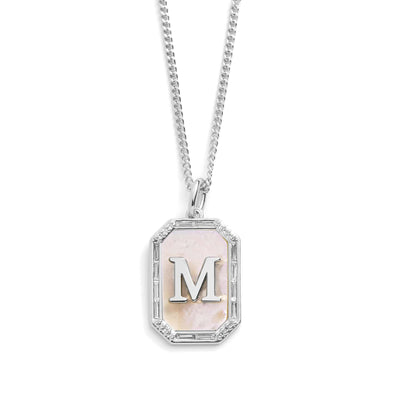 Goldene initialen anhänger kette - elegantes accessoire für frauen