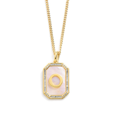 Goldene initialen anhänger kette - elegantes accessoire für frauen