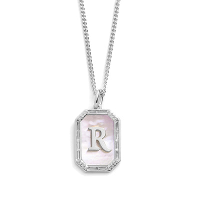 Goldene initialen anhänger kette - elegantes accessoire für frauen