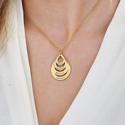 Goutte namensanhänger-kette - gravierter goldschmuck für damen
