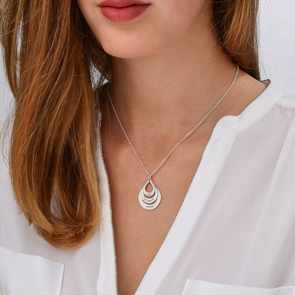 Goutte namensanhänger-kette - gravierter goldschmuck für damen
