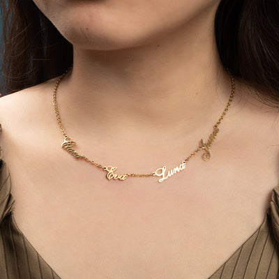 Personalisierte Namenscollier - Elegantes Design für Damen